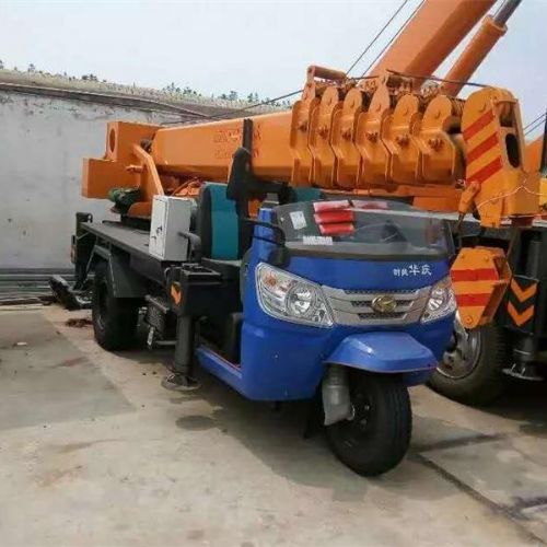 三輪吊車(chē)